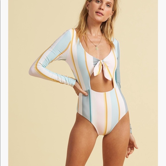 Billabong ☀️ Salty Blonde Feelin Salty One Piece - Picture 5 of 13